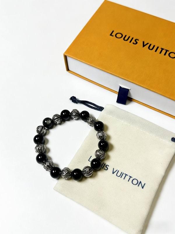 LV Bracelet 01yxx35