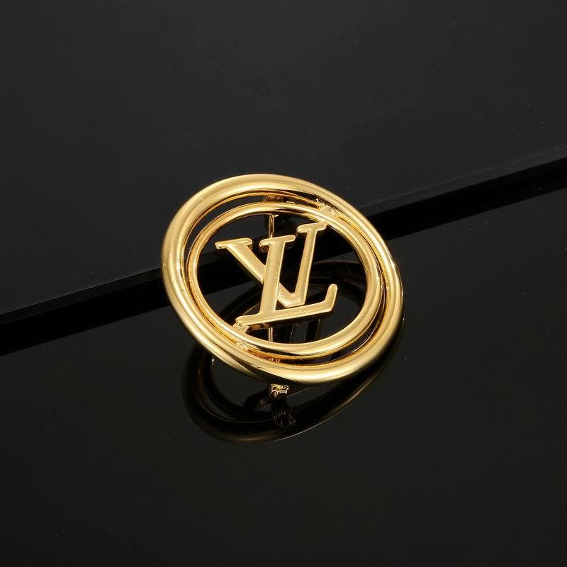LV Brooch 04yxs13